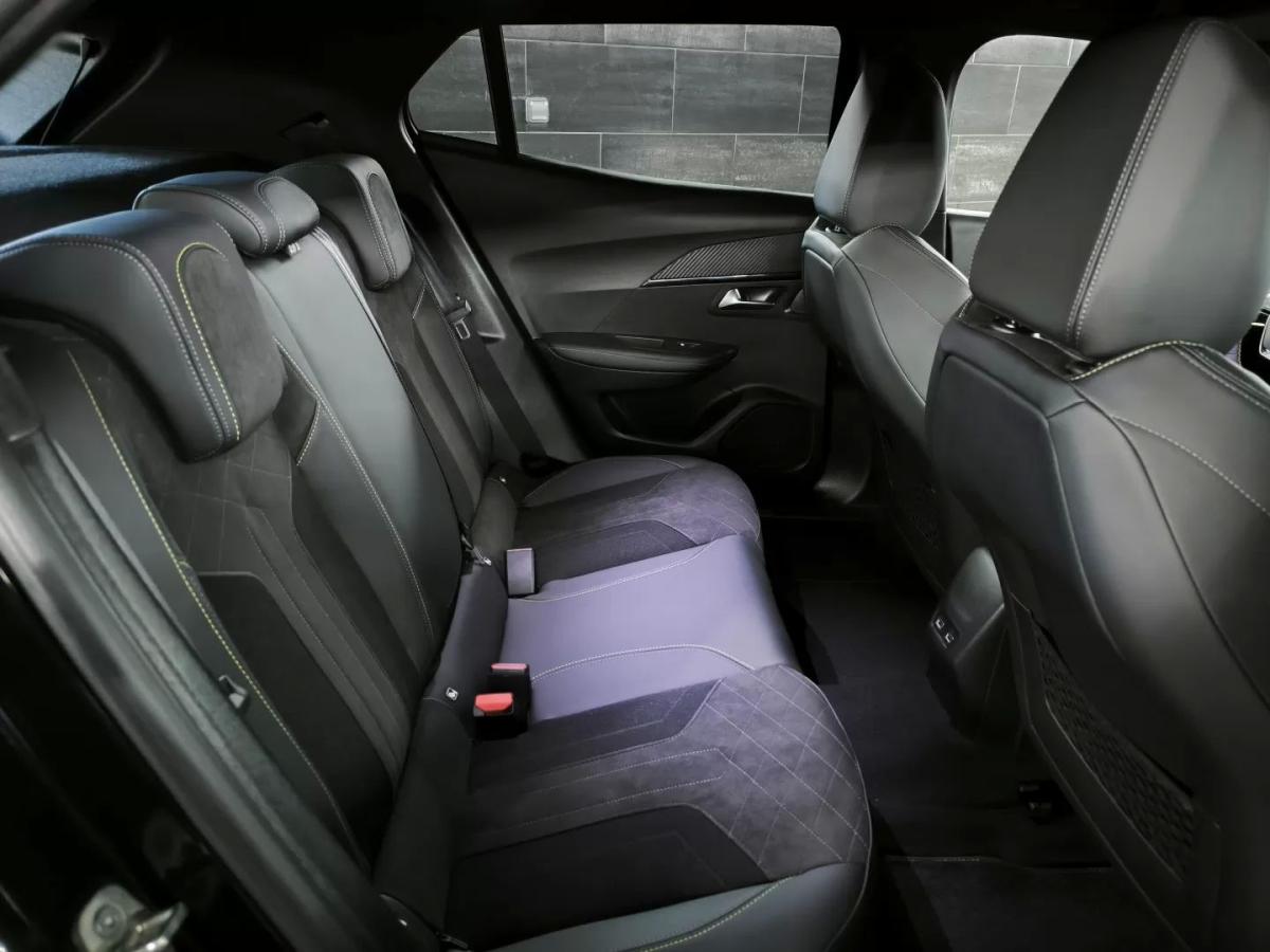 peugeot-2008-2022-diesel-1499cc