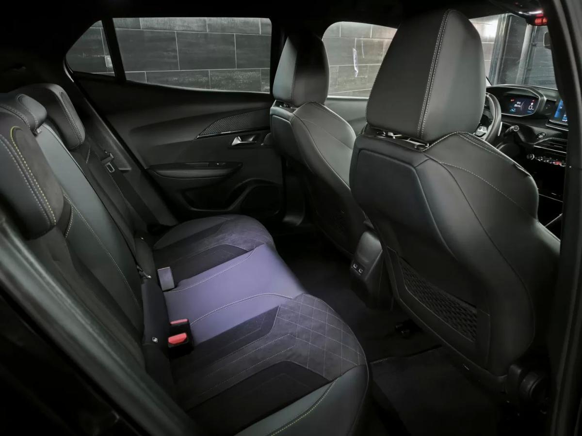 peugeot-2008-2022-diesel-1499cc