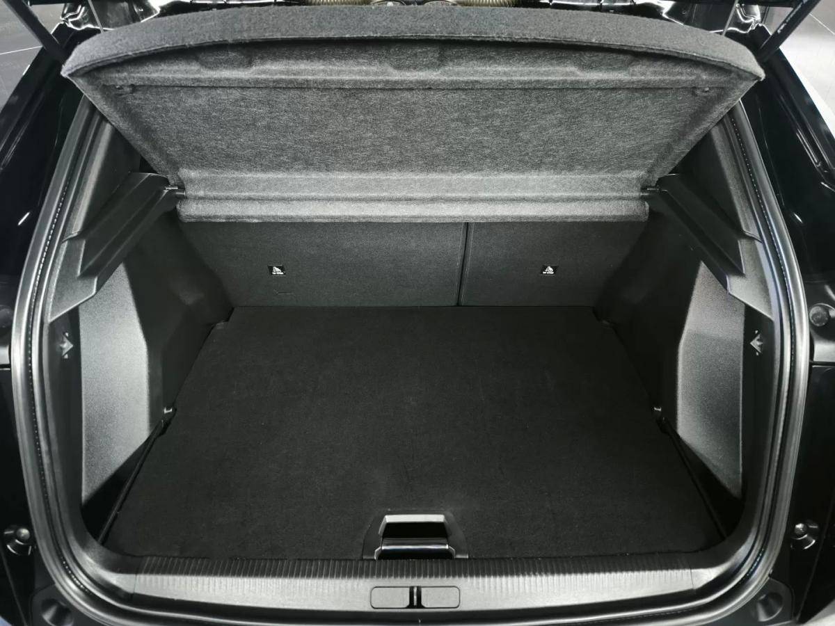 peugeot-2008-2022-diesel-1499cc