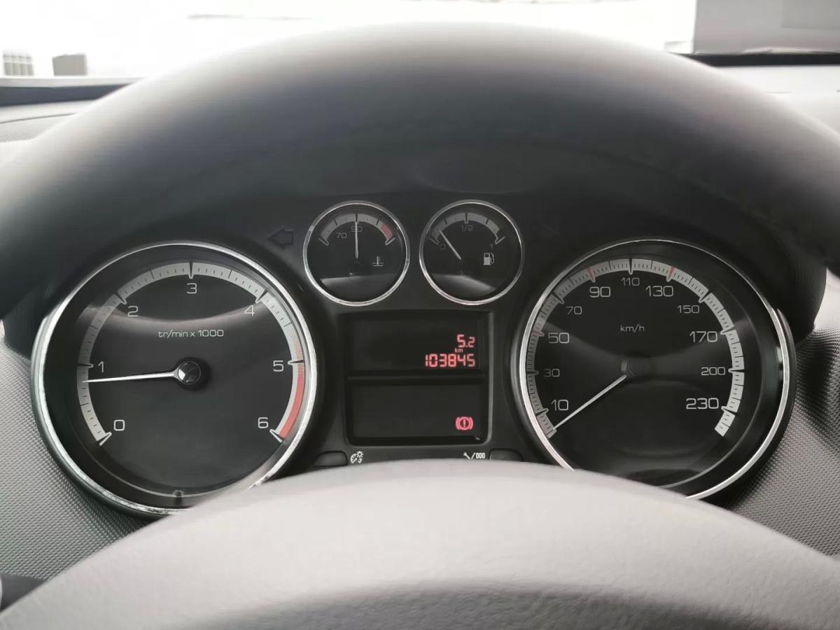 peugeot-308-2008-diesel-1560cc
