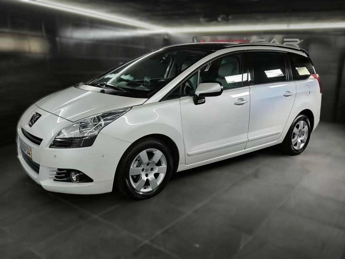 peugeot-5008-2013-diesel-1560cc
