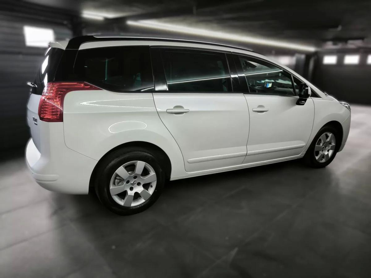 peugeot-5008-2013-diesel-1560cc
