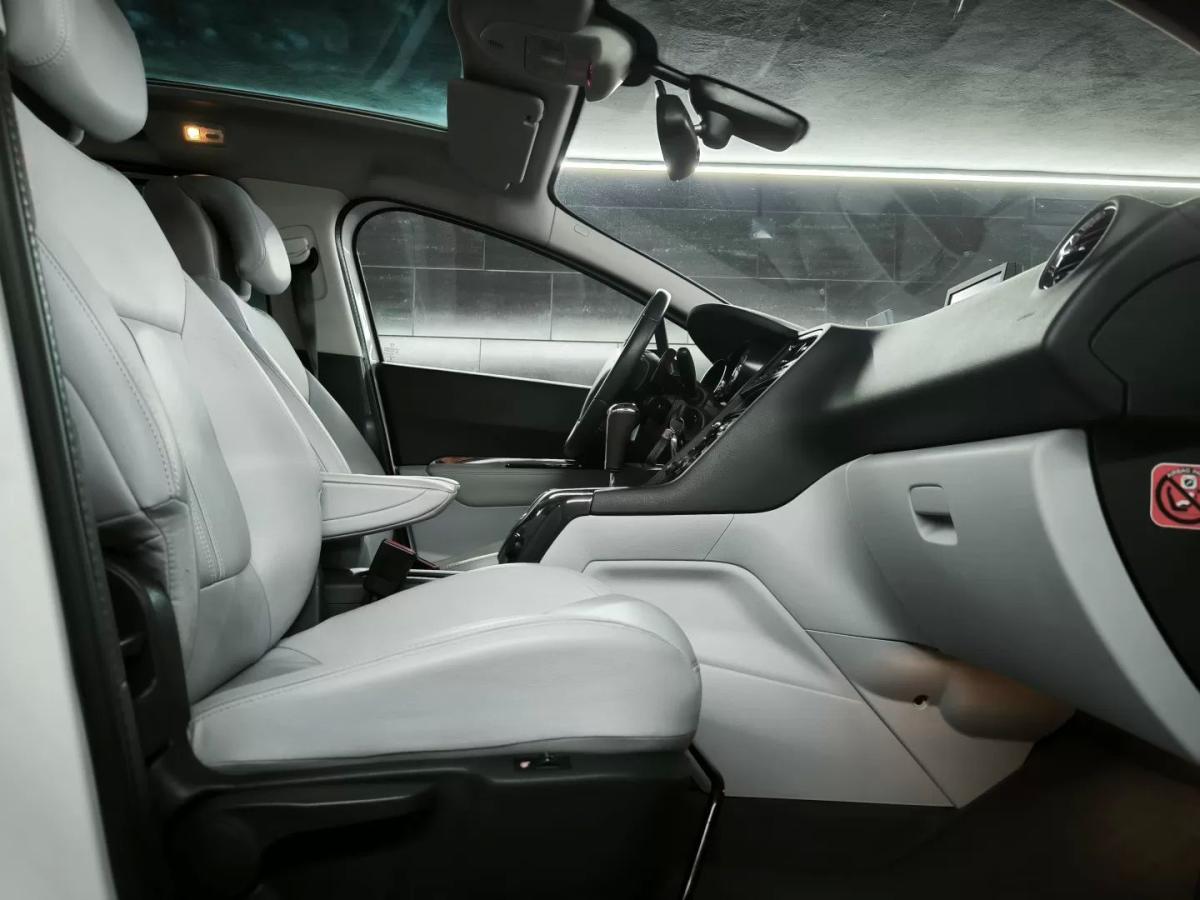 peugeot-5008-2013-diesel-1560cc