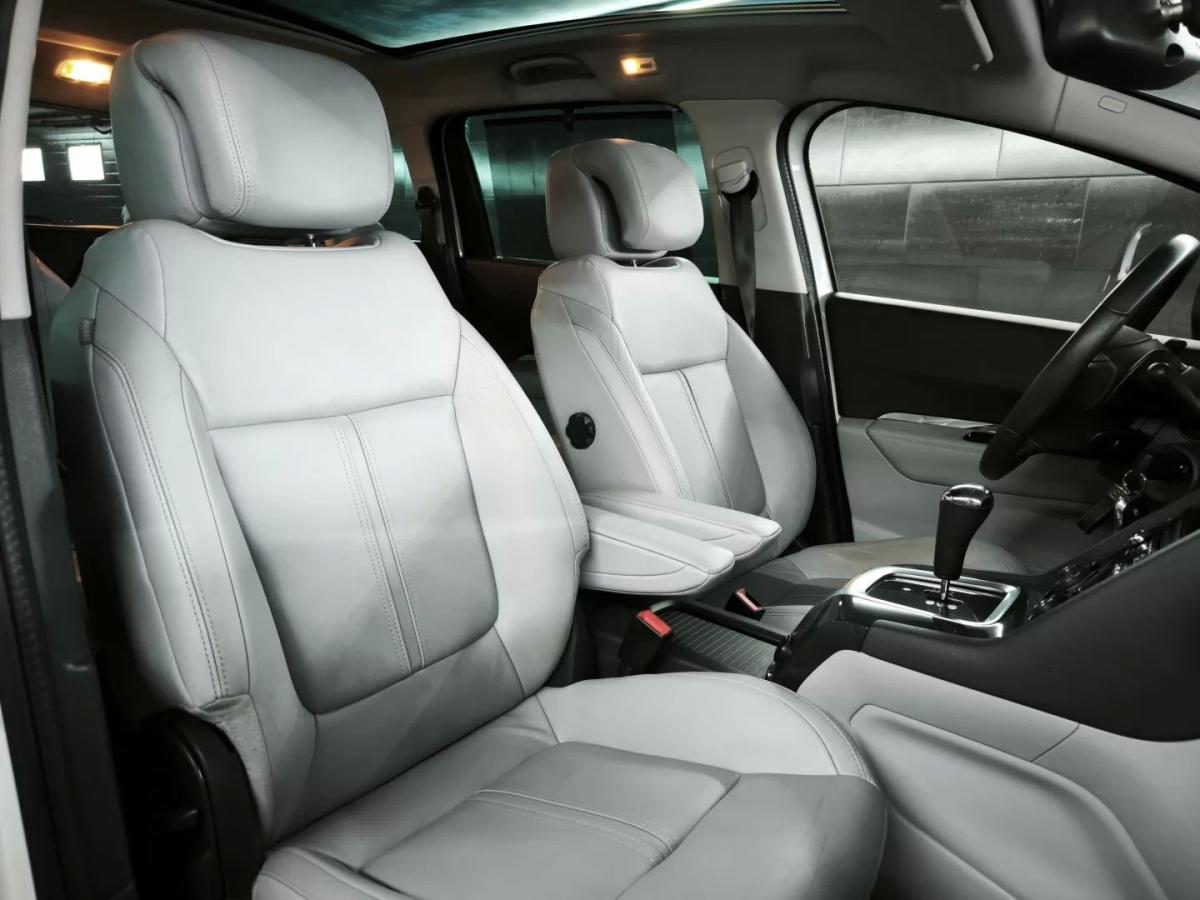 peugeot-5008-2013-diesel-1560cc