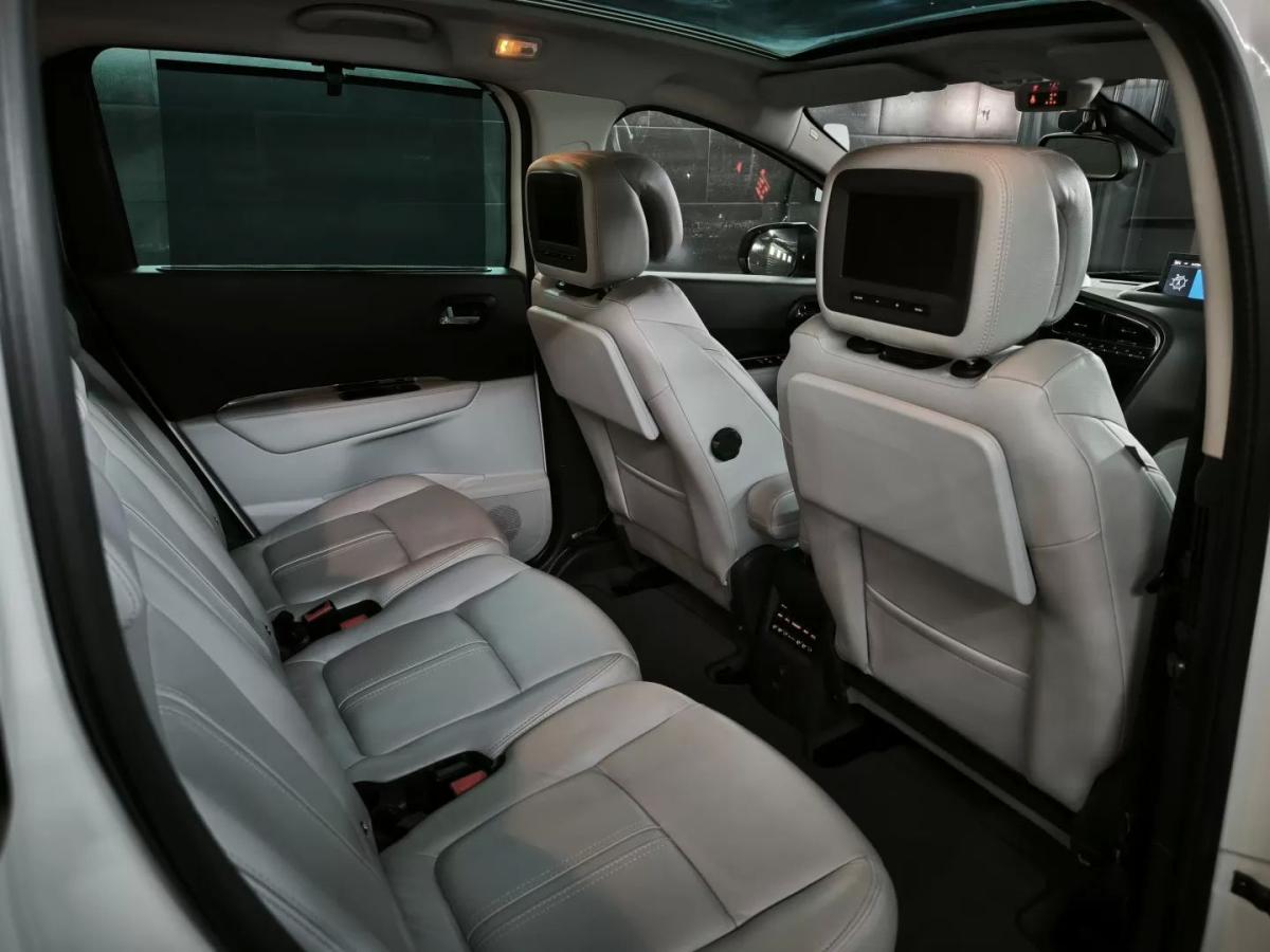 peugeot-5008-2013-diesel-1560cc