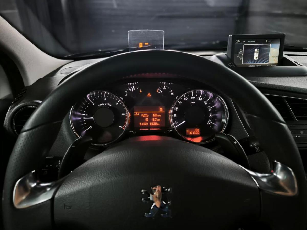 peugeot-5008-2013-diesel-1560cc