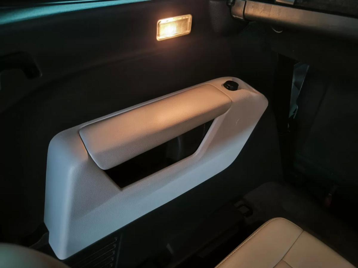 peugeot-5008-2013-diesel-1560cc