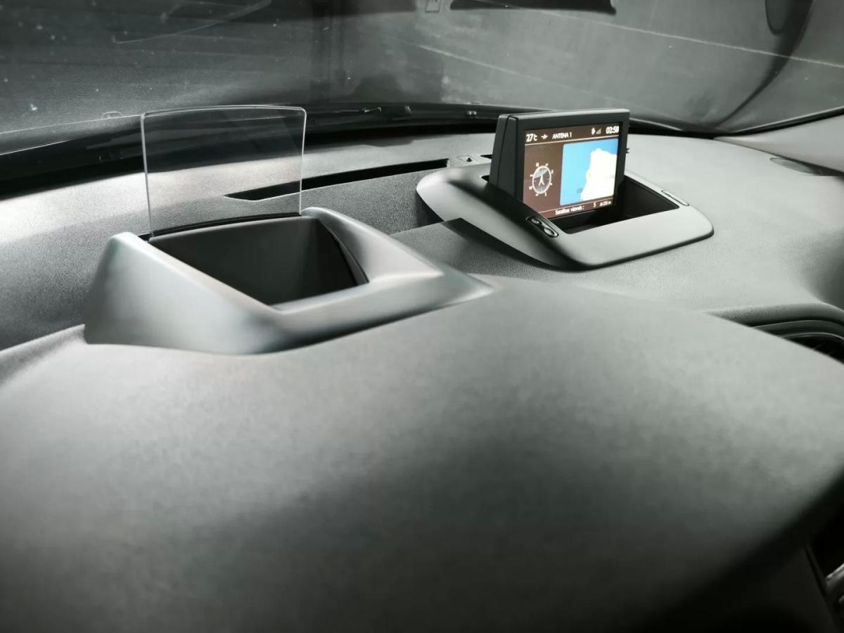 peugeot-5008-2013-diesel-1560cc