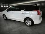 peugeot-5008-2013-diesel-1560cc