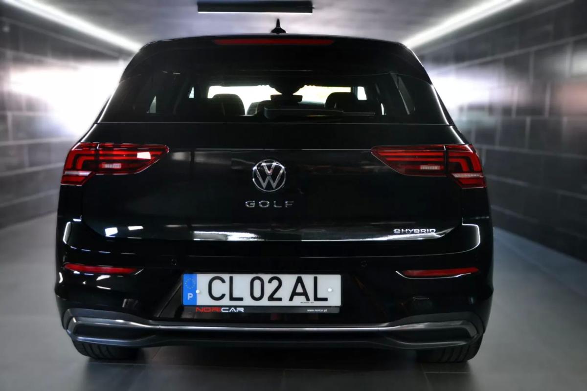 volkswagen-golf-2025-hibrido-1498cc