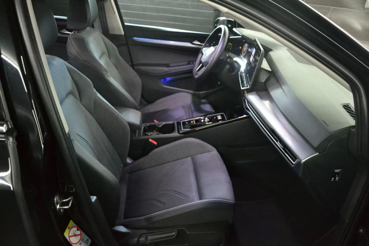 volkswagen-golf-2025-hibrido-1498cc