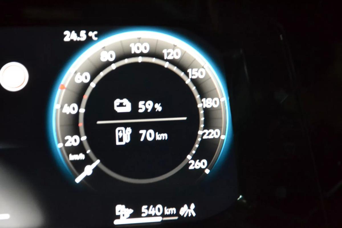 volkswagen-golf-2025-hibrido-1498cc