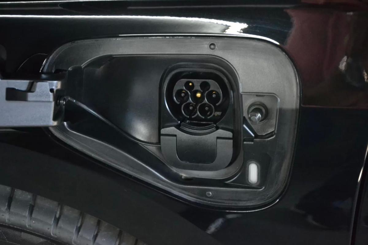 volkswagen-golf-2025-hibrido-1498cc