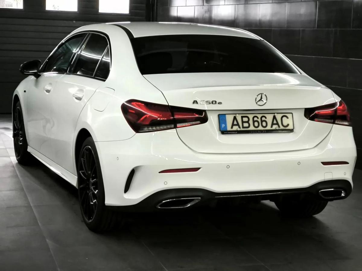 mercedes-benz-classe-a-2020-hibrido-1332cc
