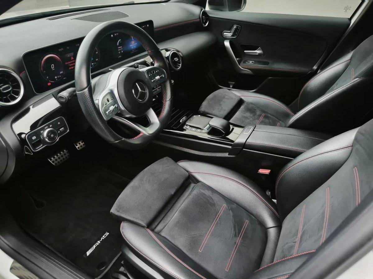 mercedes-benz-classe-a-2020-hibrido-1332cc