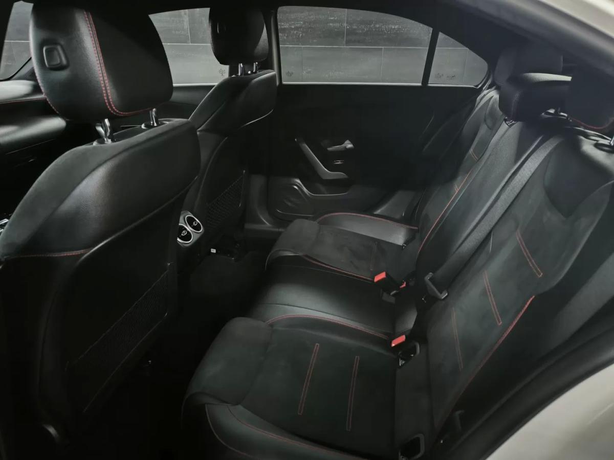 mercedes-benz-classe-a-2020-hibrido-1332cc