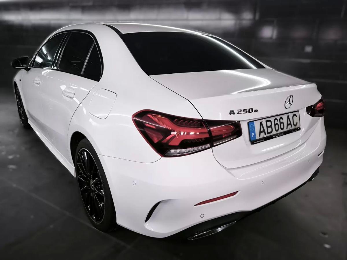 mercedes-benz-classe-a-2020-hibrido-1332cc