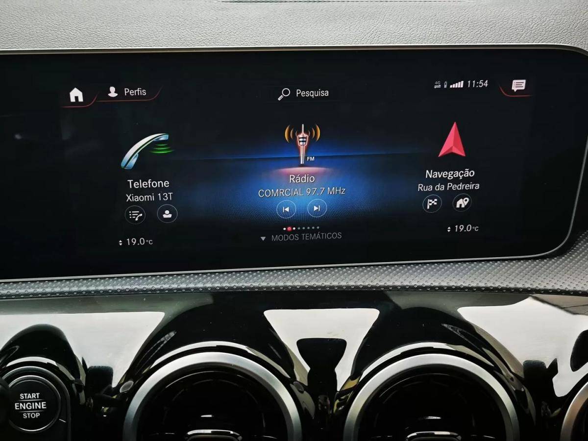 mercedes-benz-classe-a-2020-hibrido-1332cc