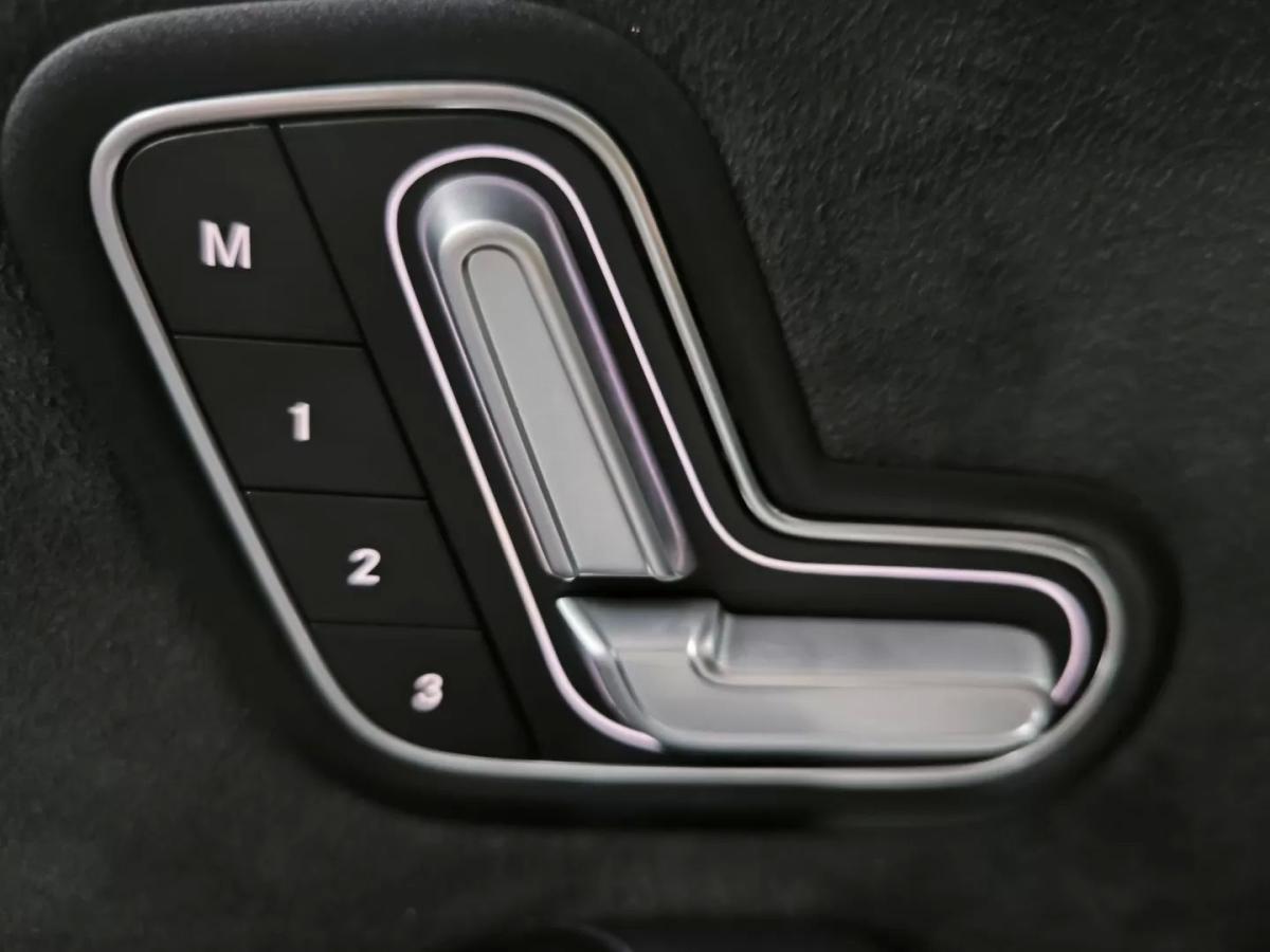 mercedes-benz-classe-a-2020-hibrido-1332cc