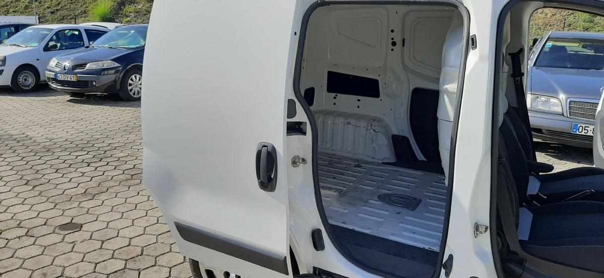 fiat-fiorino-2017-diesel-1248cc