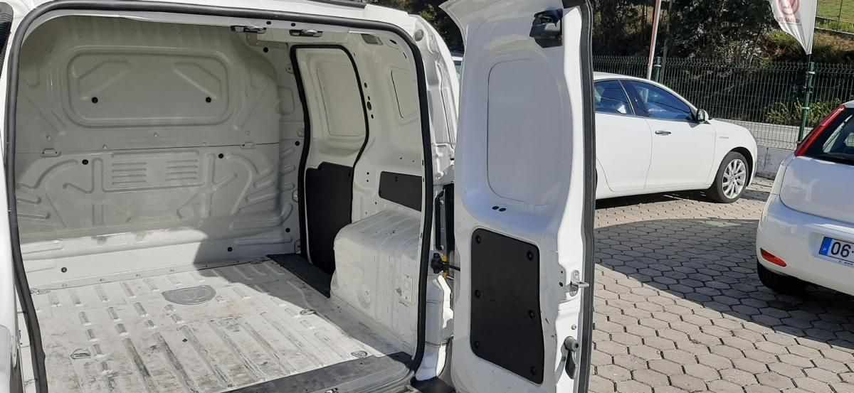 fiat-fiorino-2017-diesel-1248cc