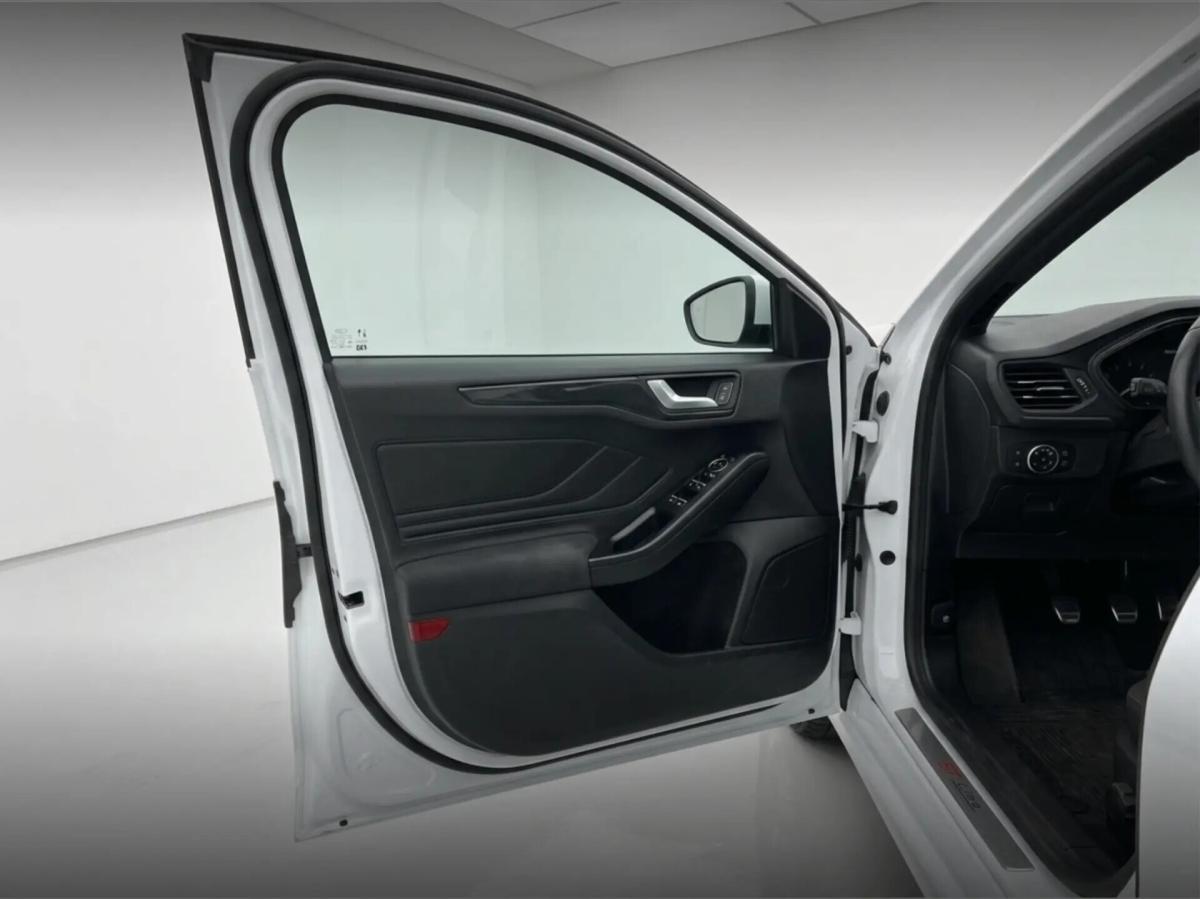 ford-focus-sw-2019-diesel-1499cc