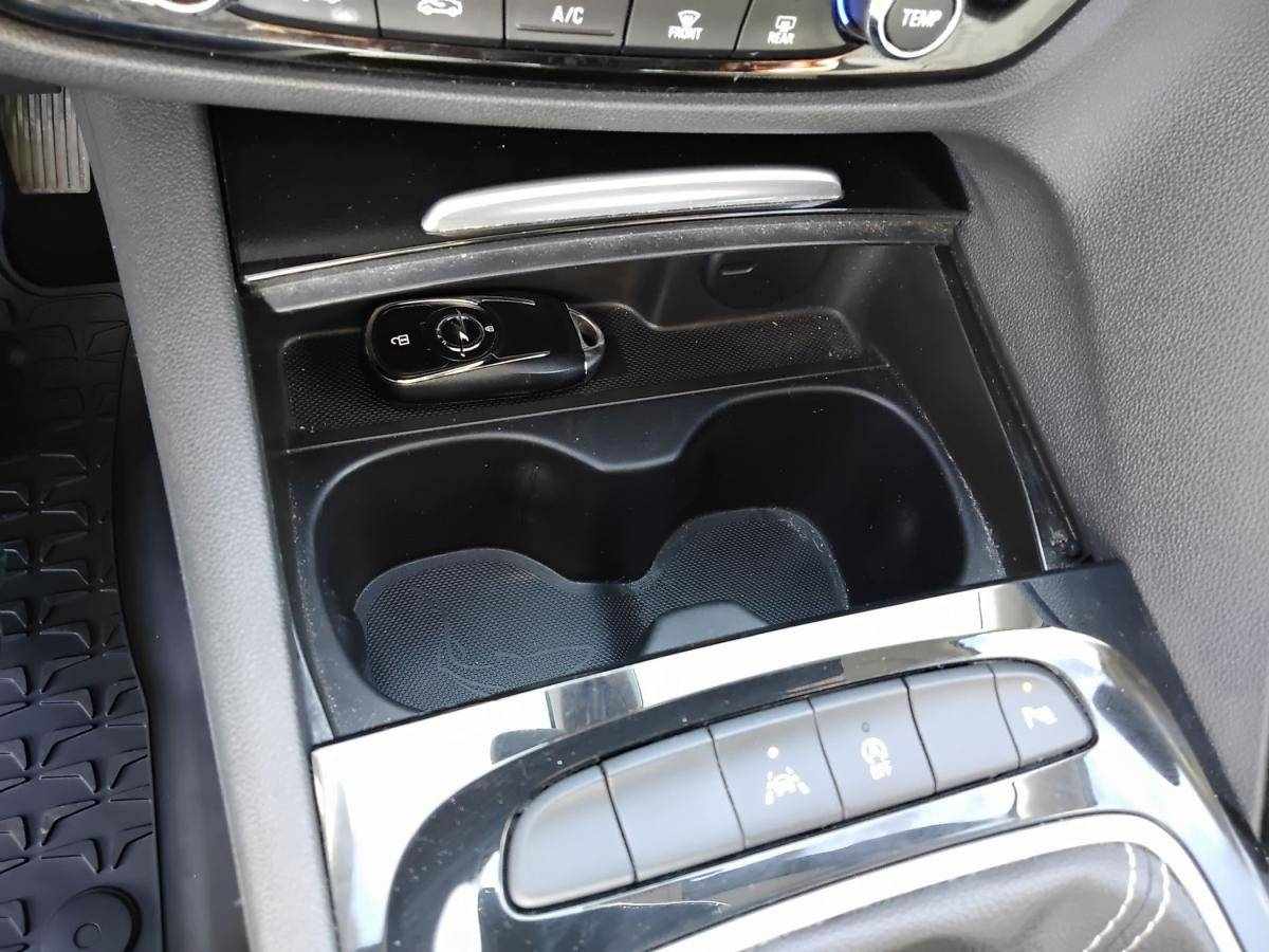 opel-insignia-2017-diesel-1598cc
