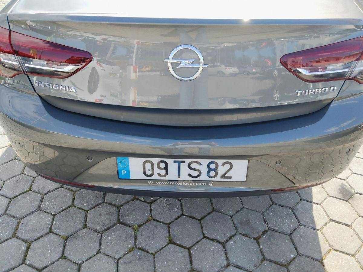opel-insignia-2017-diesel-1598cc