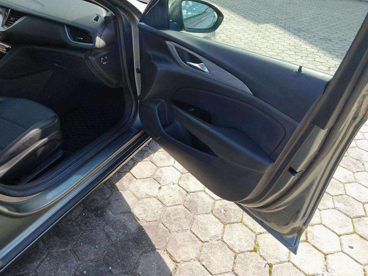 opel-insignia-2017-diesel-1598cc
