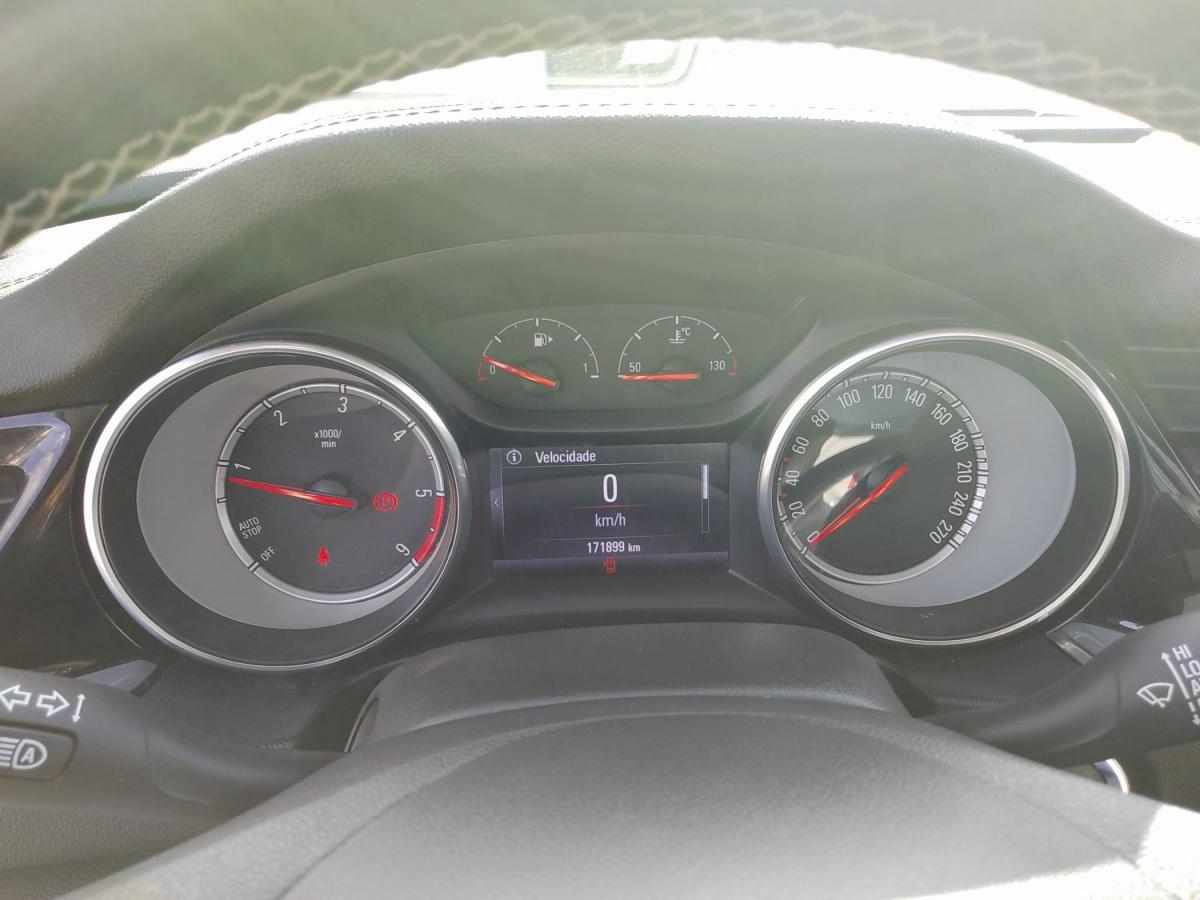 opel-insignia-2017-diesel-1598cc