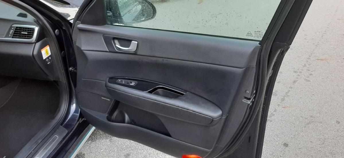 kia-optima-2018-hibrido-a-gasolina-1999cc