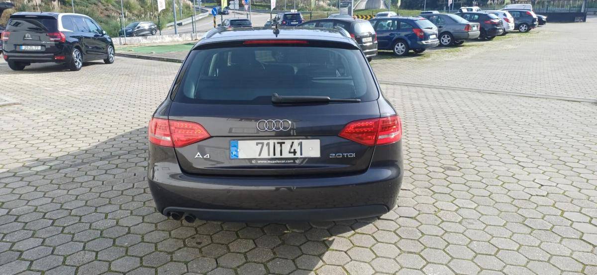 audi-a4-avant-2010-diesel-1968cc