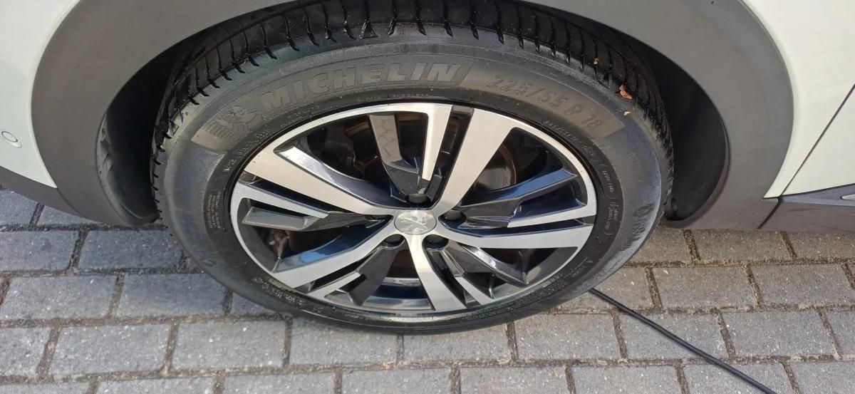 peugeot-3008-2019-diesel-1499cc
