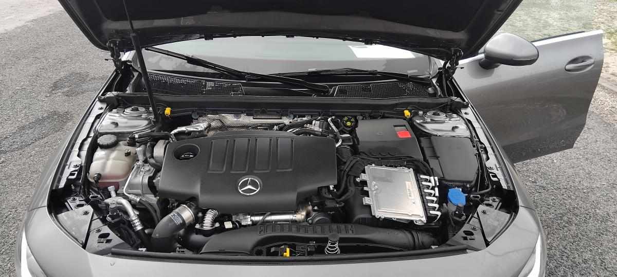 mercedes-benz-cla-200-d-2019-diesel-1950cc