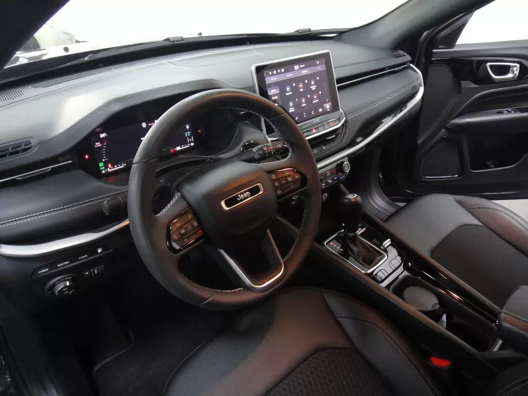 jeep-compass-2021-hibrido-1332cc