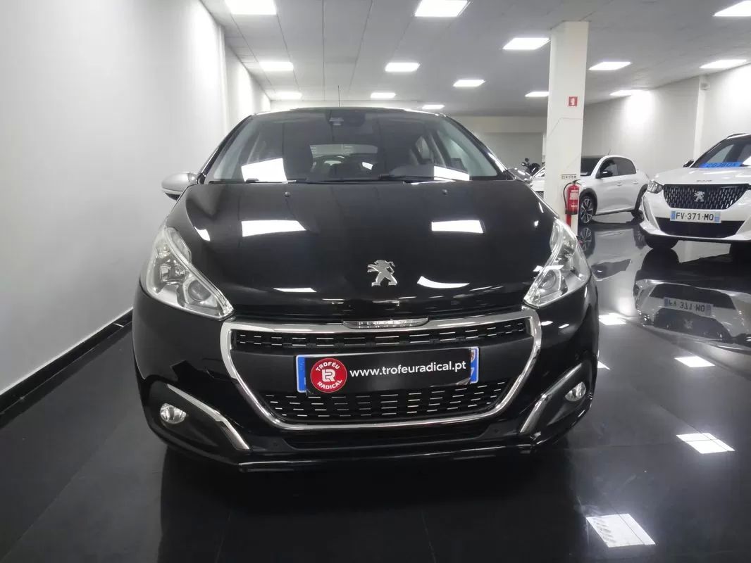 peugeot-208-2018-gasolina-1199cc