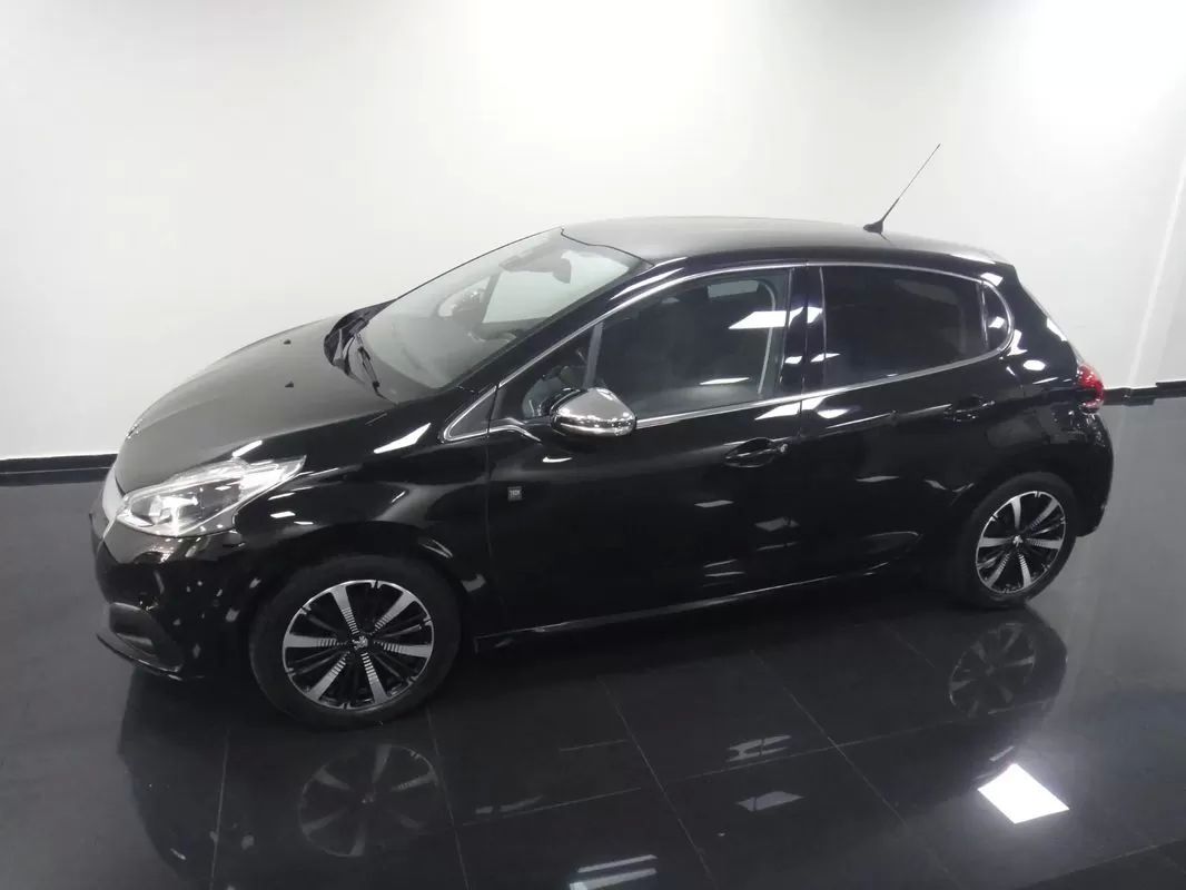 peugeot-208-2018-gasolina-1199cc