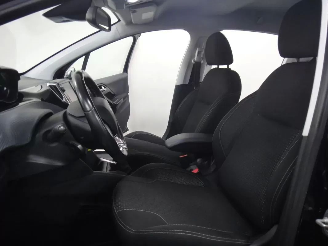 peugeot-208-2018-gasolina-1199cc