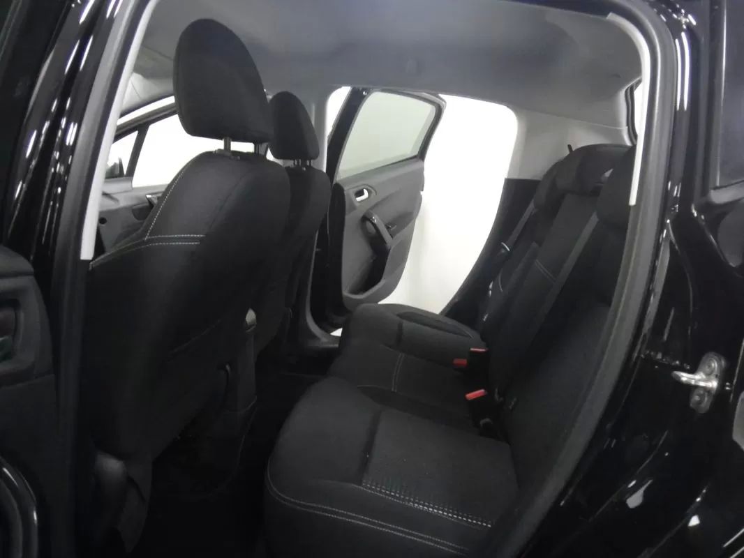 peugeot-208-2018-gasolina-1199cc