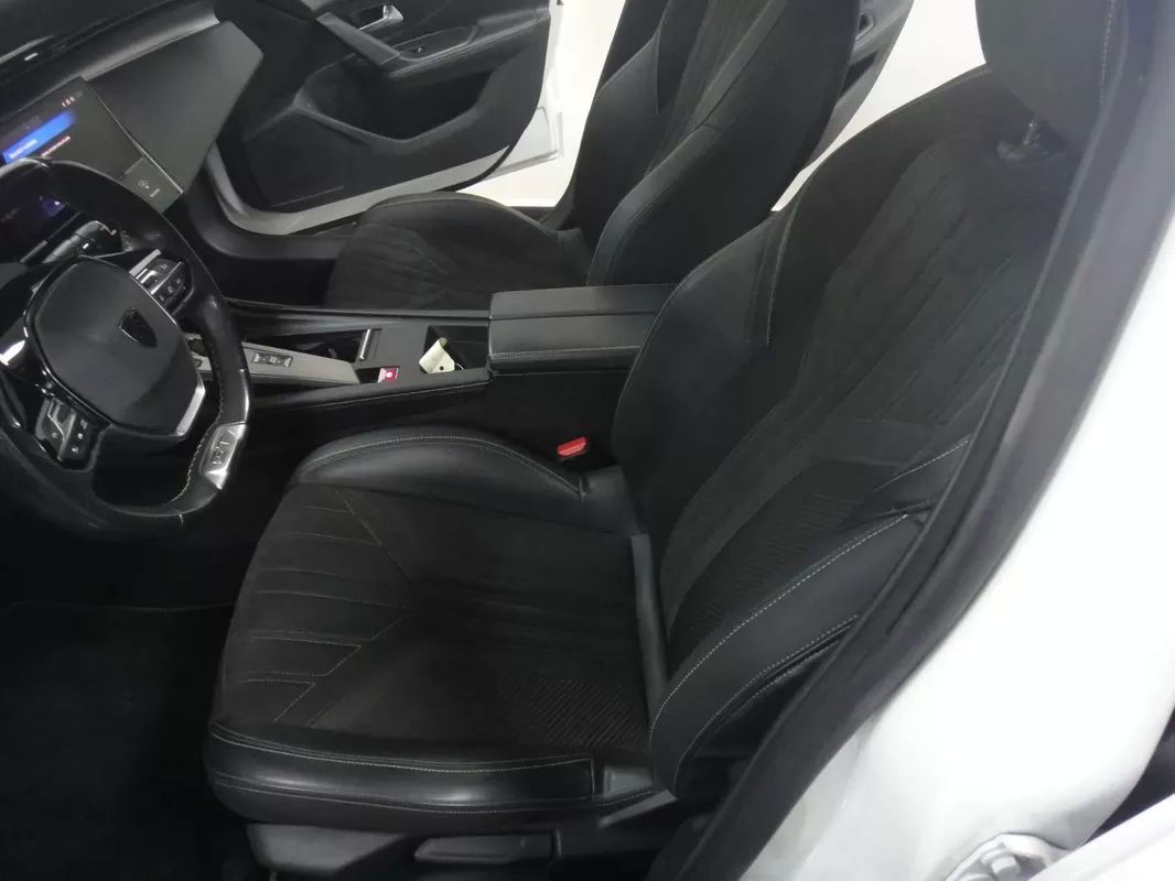 peugeot-308-2022-hibrido-1598cc