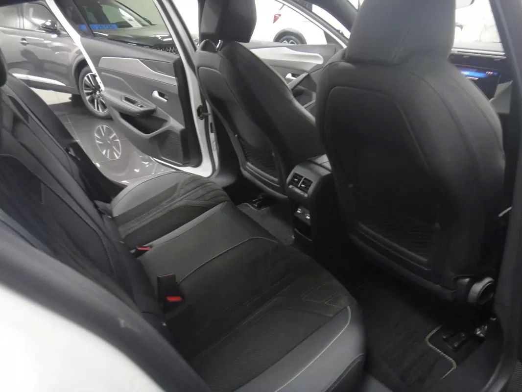 peugeot-308-2022-hibrido-1598cc