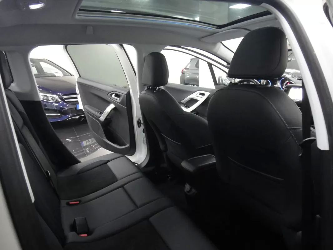 peugeot-2008-2019-gasolina-1199cc