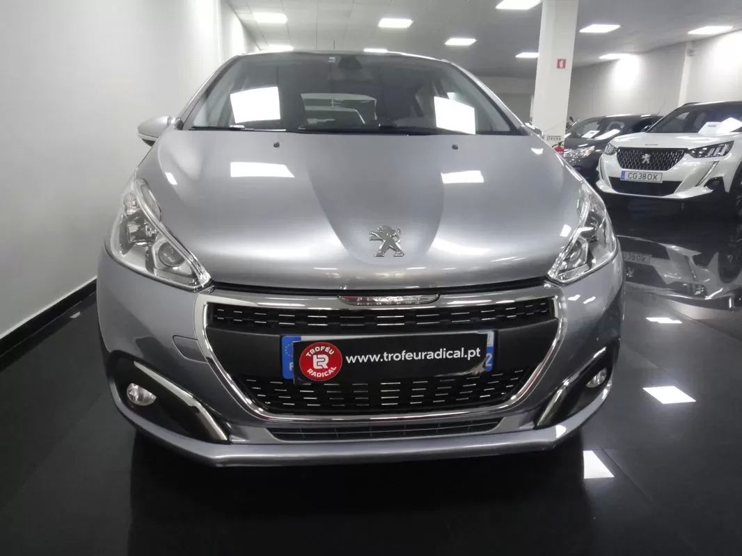 peugeot-208-2019-gasolina-1199cc