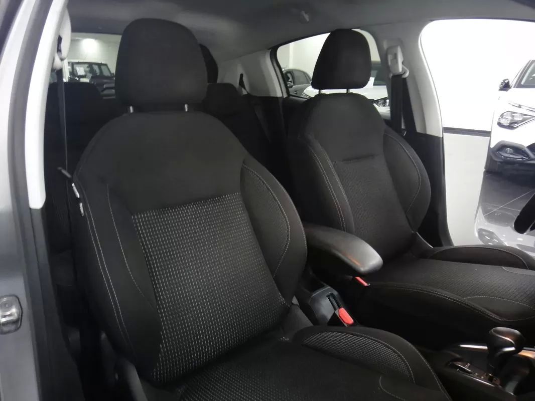 peugeot-208-2019-gasolina-1199cc