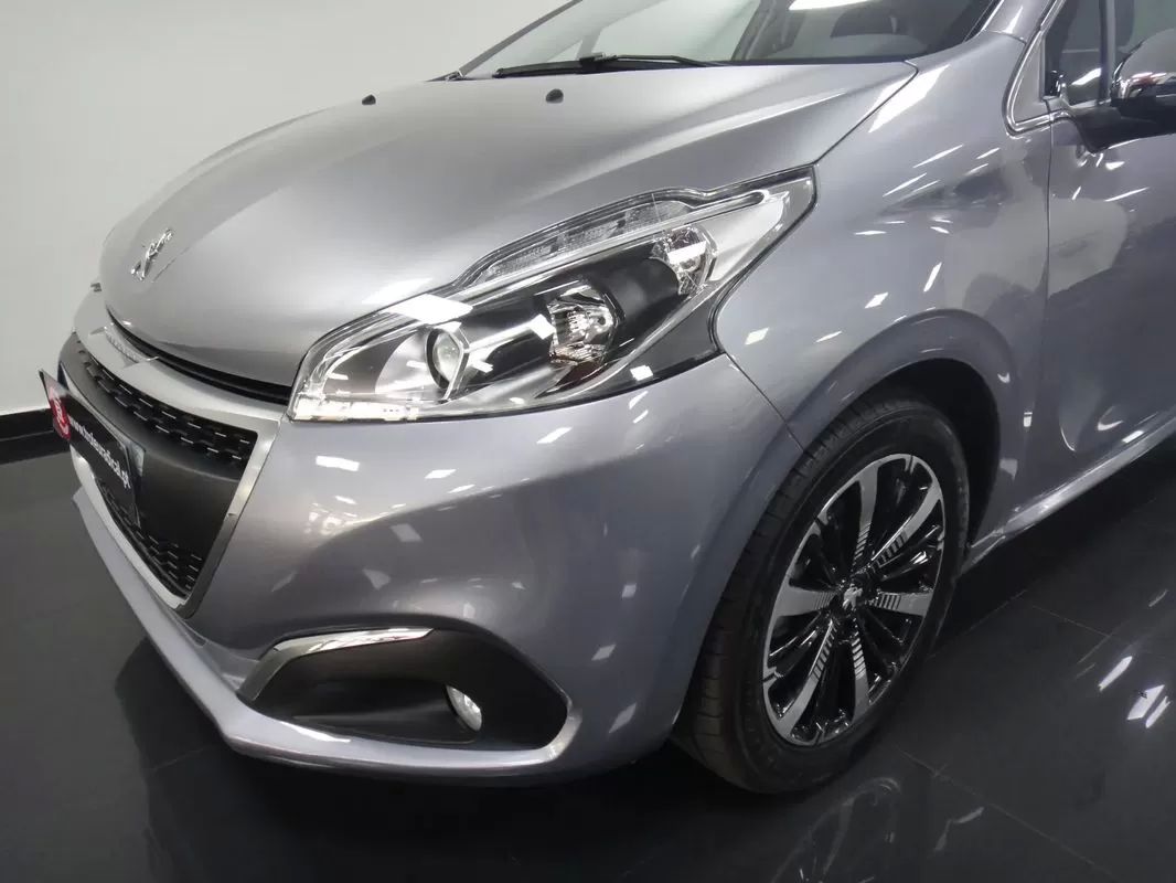 peugeot-208-2019-gasolina-1199cc