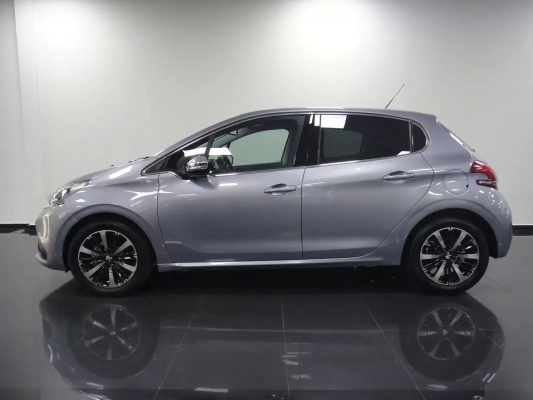 peugeot-208-2019-gasolina-1199cc