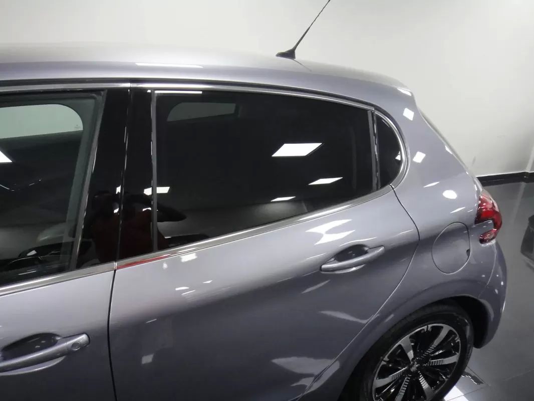 peugeot-208-2019-gasolina-1199cc