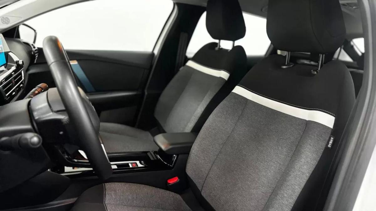 citroen-e-c4-2023-eletrico-200cc
