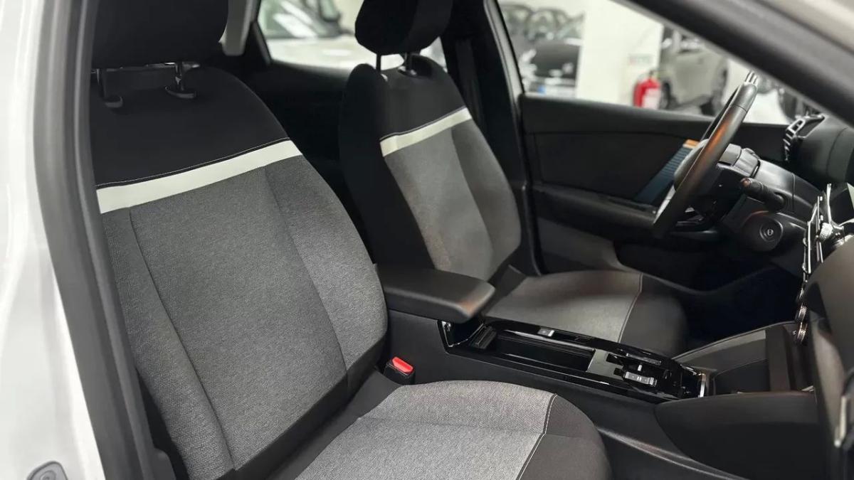 citroen-e-c4-2023-eletrico-200cc