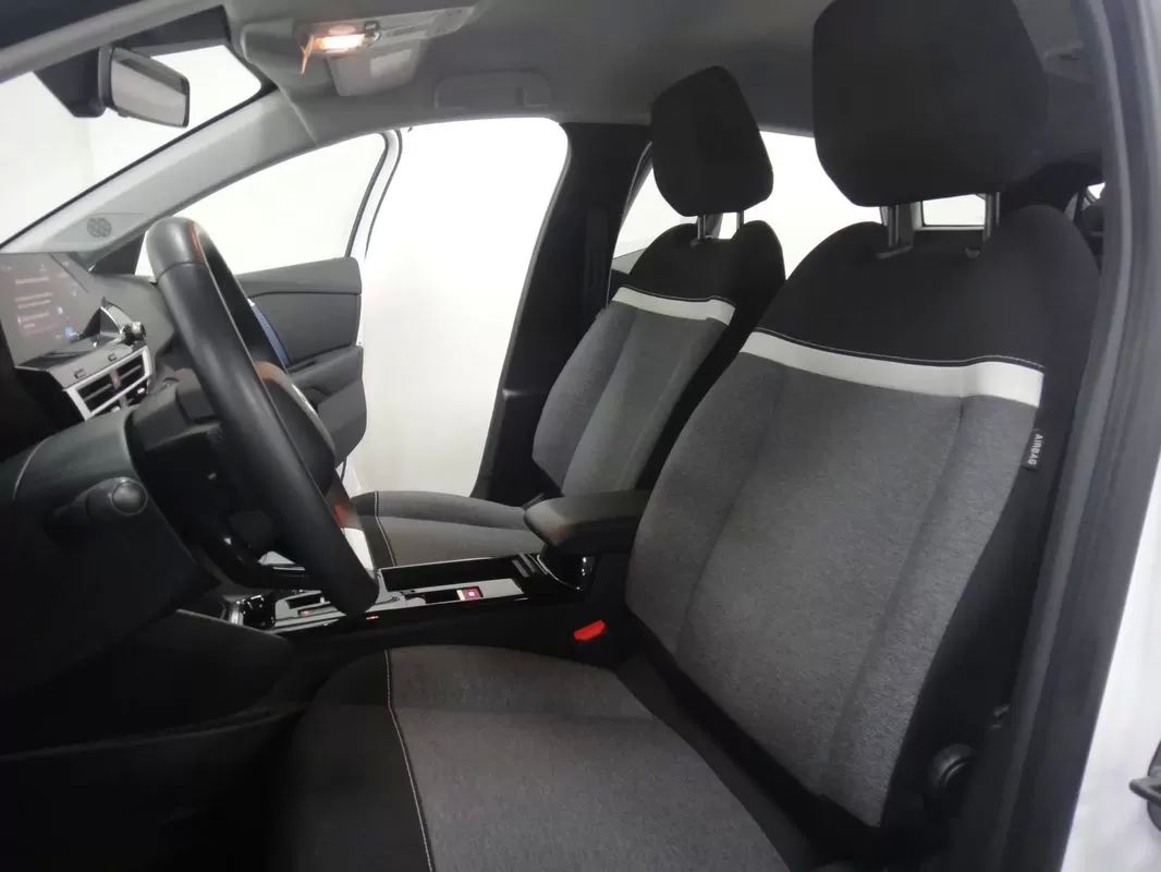 citroen-e-c4-2023-eletrico-200cc